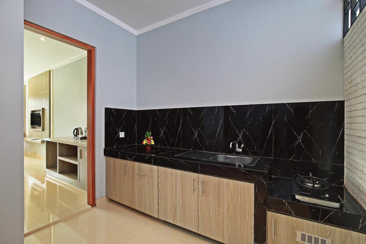ג'ימבאראן Kubu Gwk Resort מראה חיצוני תמונה